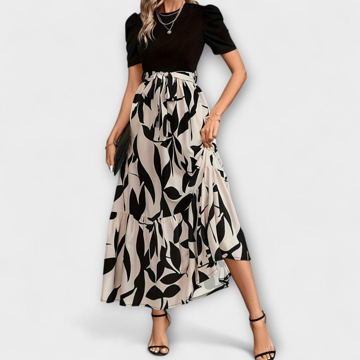 Luna - Blomsterprint Sommerkjole med Rund Hals