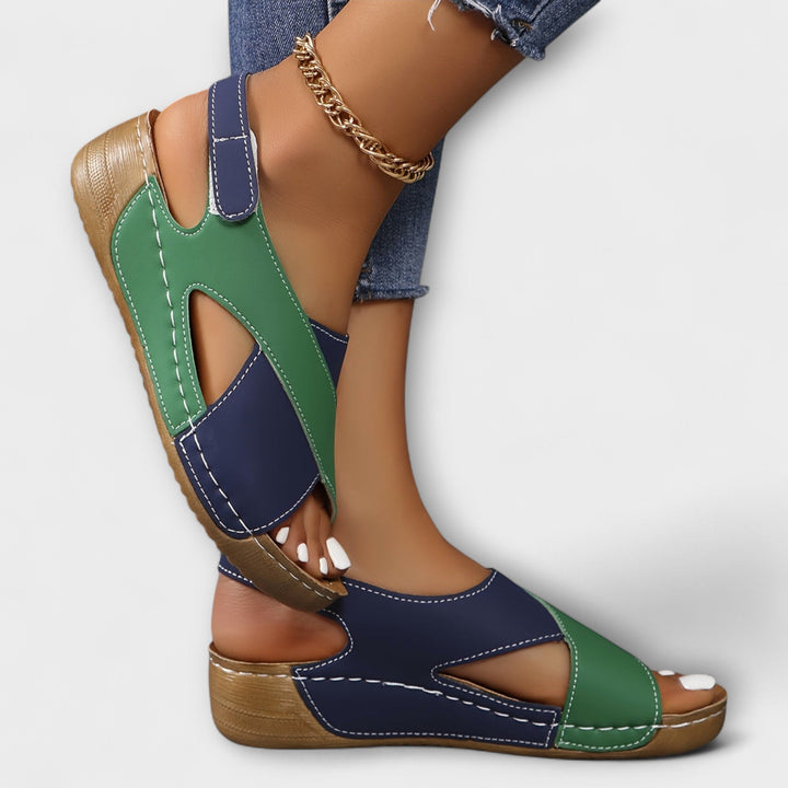 Aby - Damers Åndbare Vandresandaler med Orthopædisk Støtte