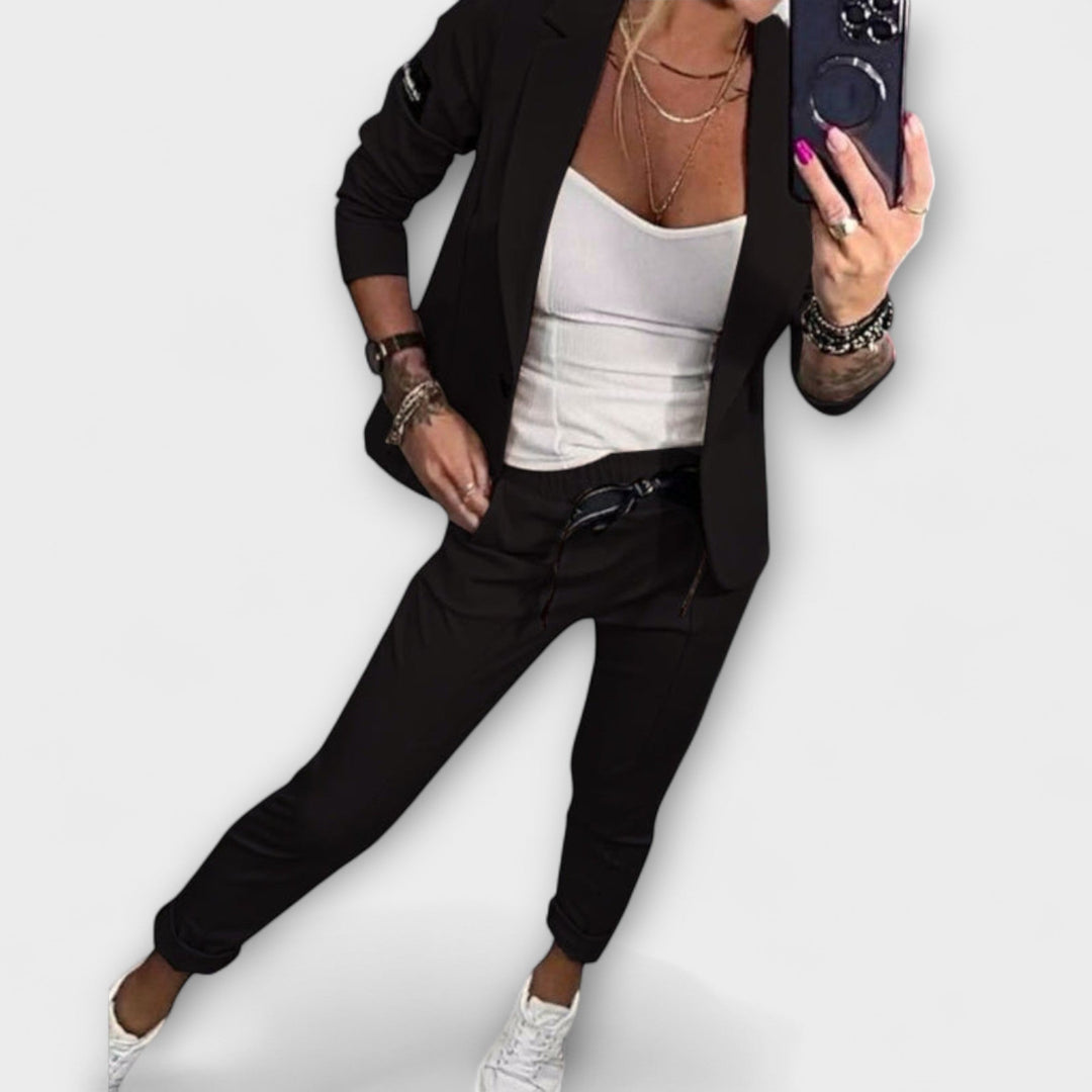 Malou - Koordineret sæt med top, jakke og bukser