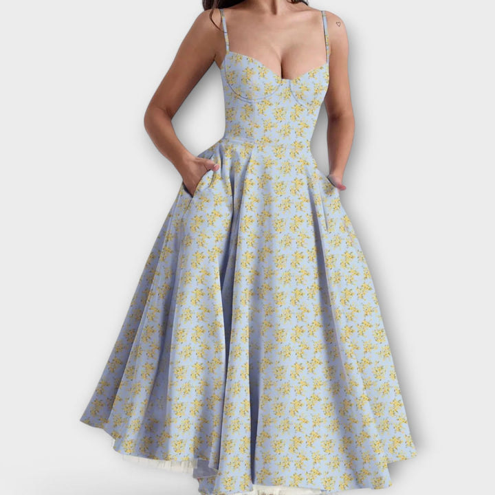 Mélie – Sommerkjole med korsett-detalje