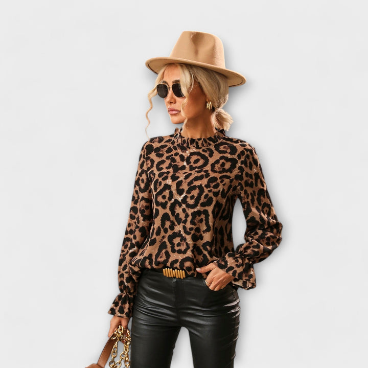 Kayla - Leopardbluse med Foldsyning Krave