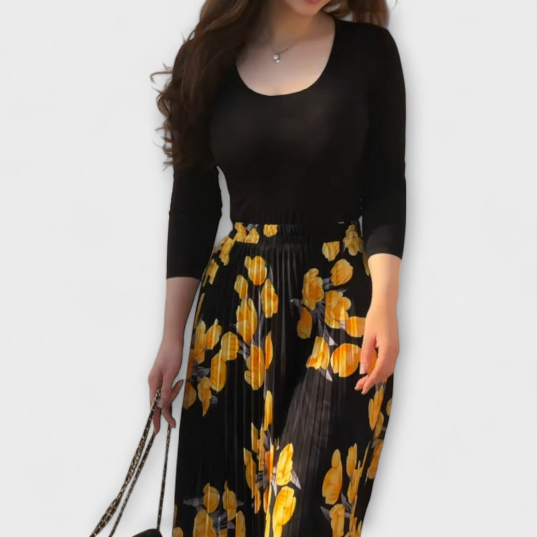 Violette - Sæt med Faldskørt og Top