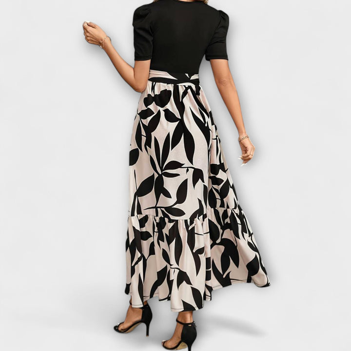 Luna - Blomsterprint Sommerkjole med Rund Hals