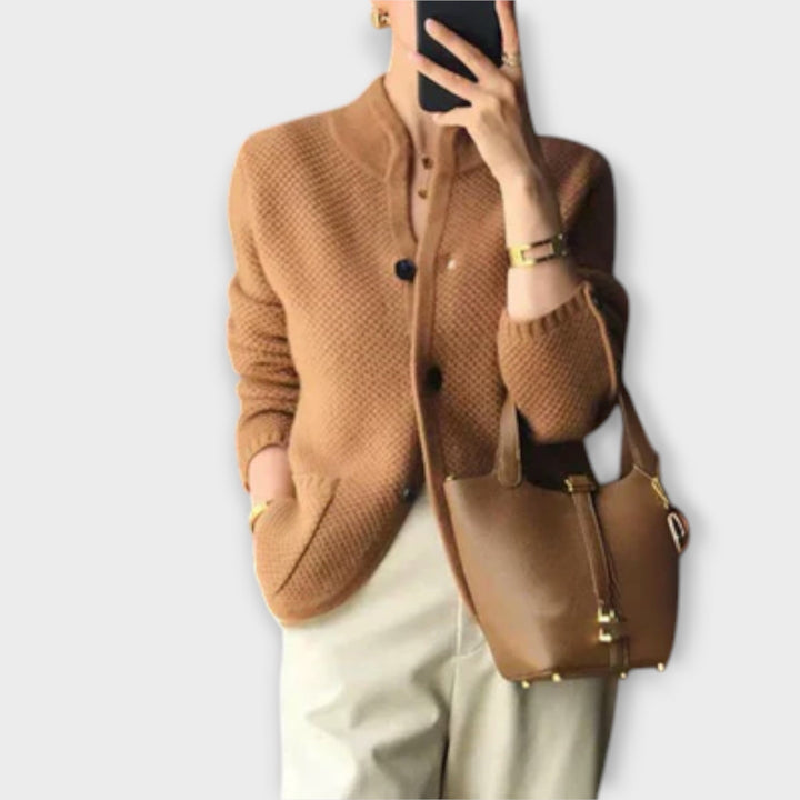 Alissa - Elegant & Cozy Cardigan