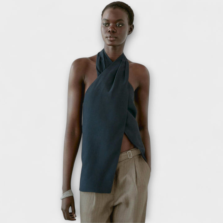 Hannah - Blå Halterneck Top med Rygudskæring