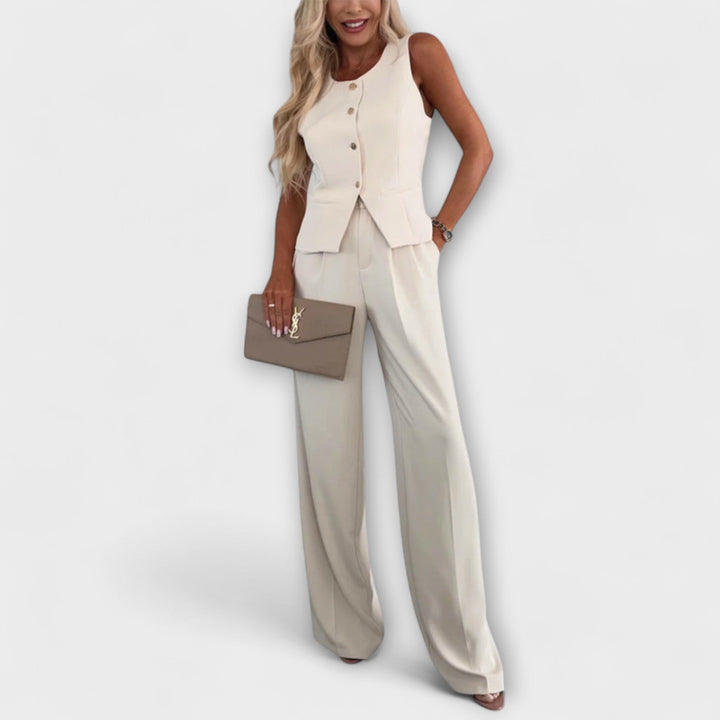 Wilhelmina - Chic Sleeveless Top and Pants Set
