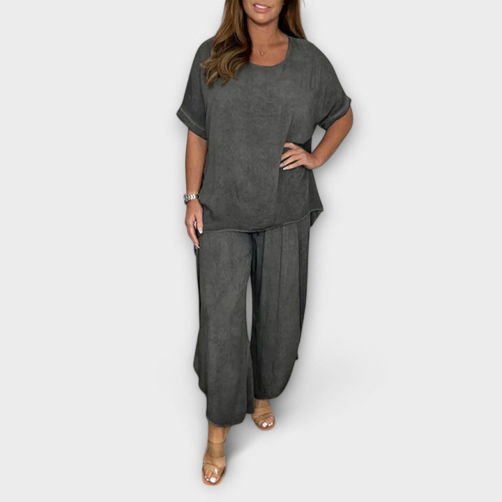 "Maria - Sæt" can be rewritten as "Maria - Set".