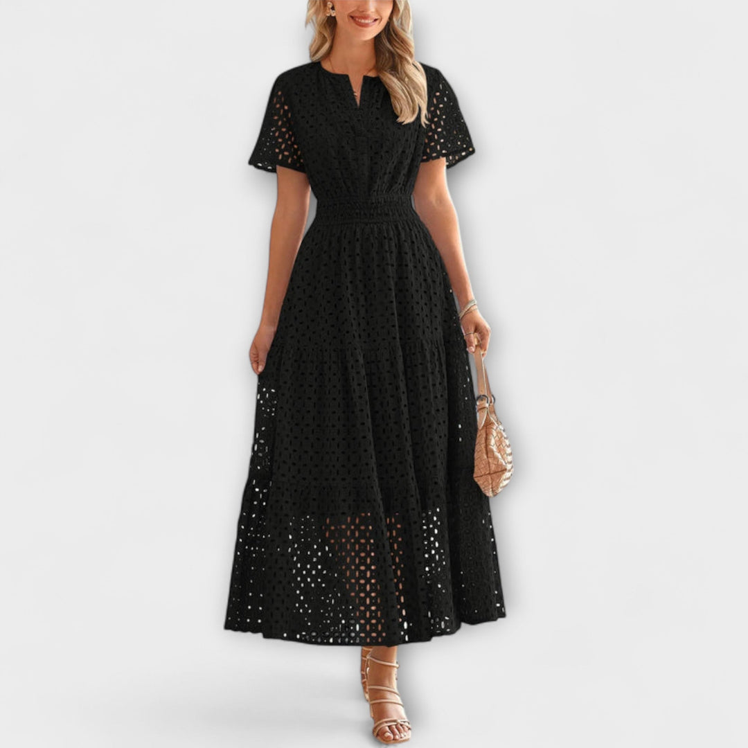 Linette - Chic Spiked Summer Dress