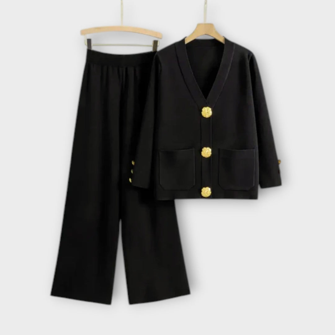 Angela - Chic Ensemble