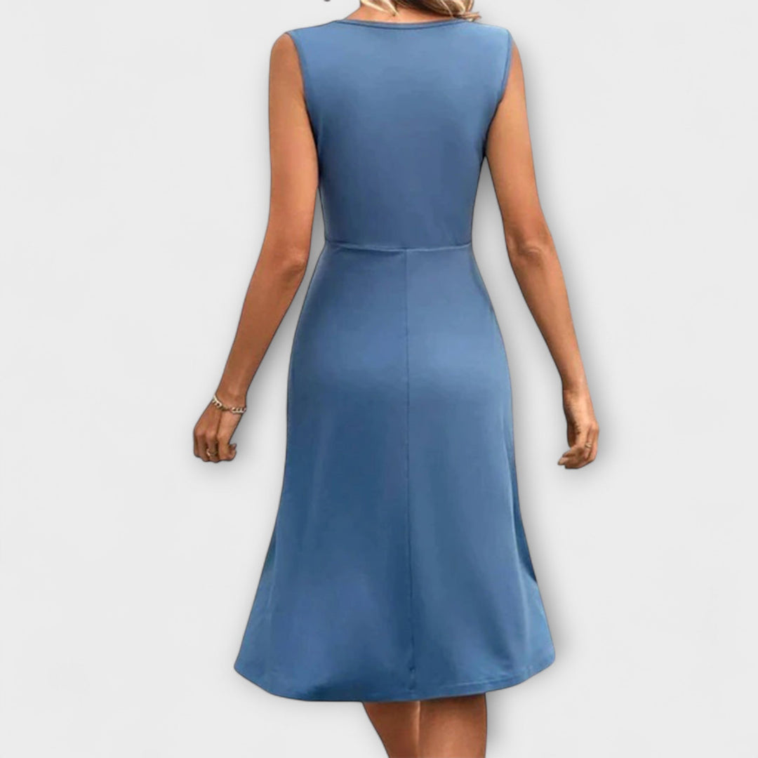 Lina - Sommerkjole med V-hals