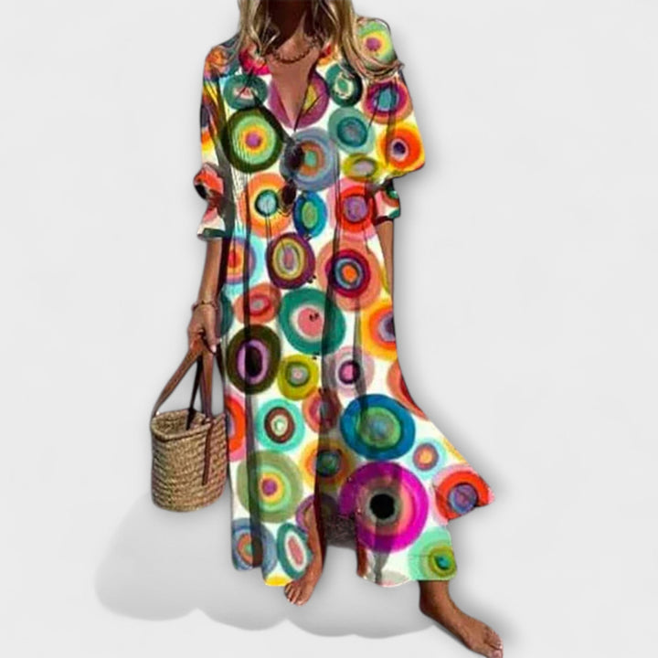 Lila - Flatterende Maxikjole med Mavebedeckning