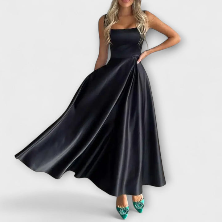 Lumea – Stylish Midi Dress