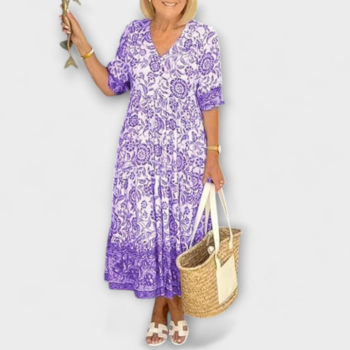 Caitlin - Elegant blomsterkjole med let og luftigt design