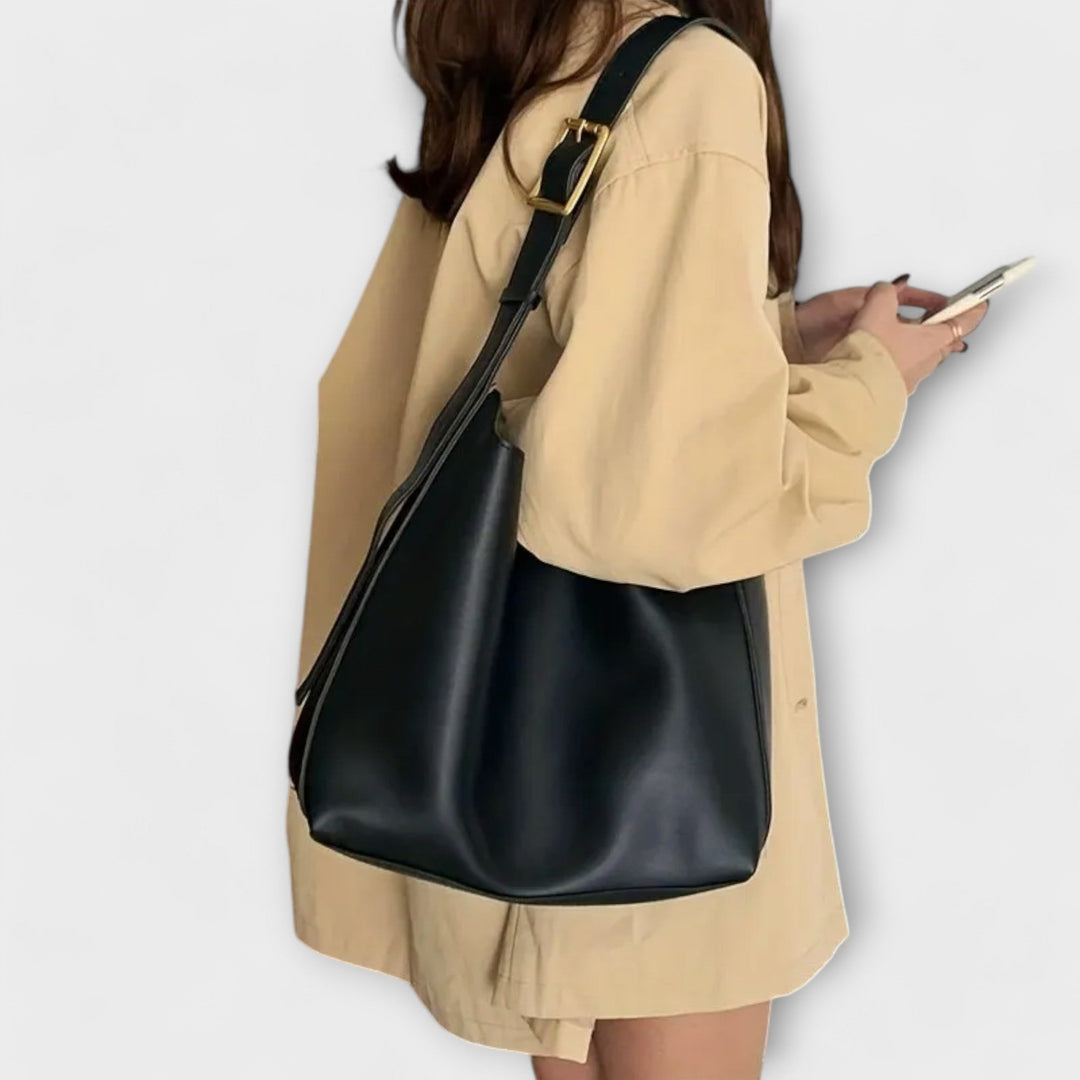 Lora – Chic Leather Shoulder Bag