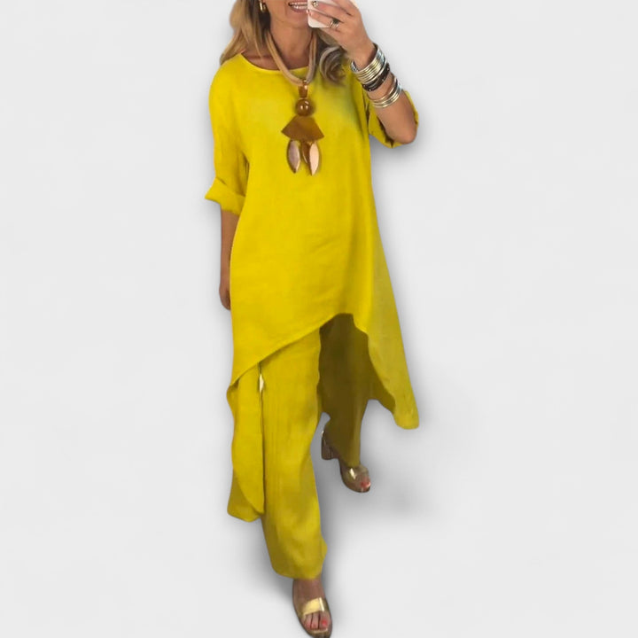 Tabea - Linned Jakkesæt med Rund Udsnit