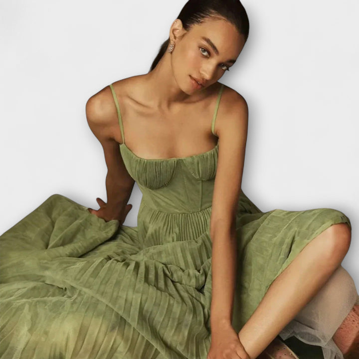 Lucrezia - Chic Kjole med Elegance