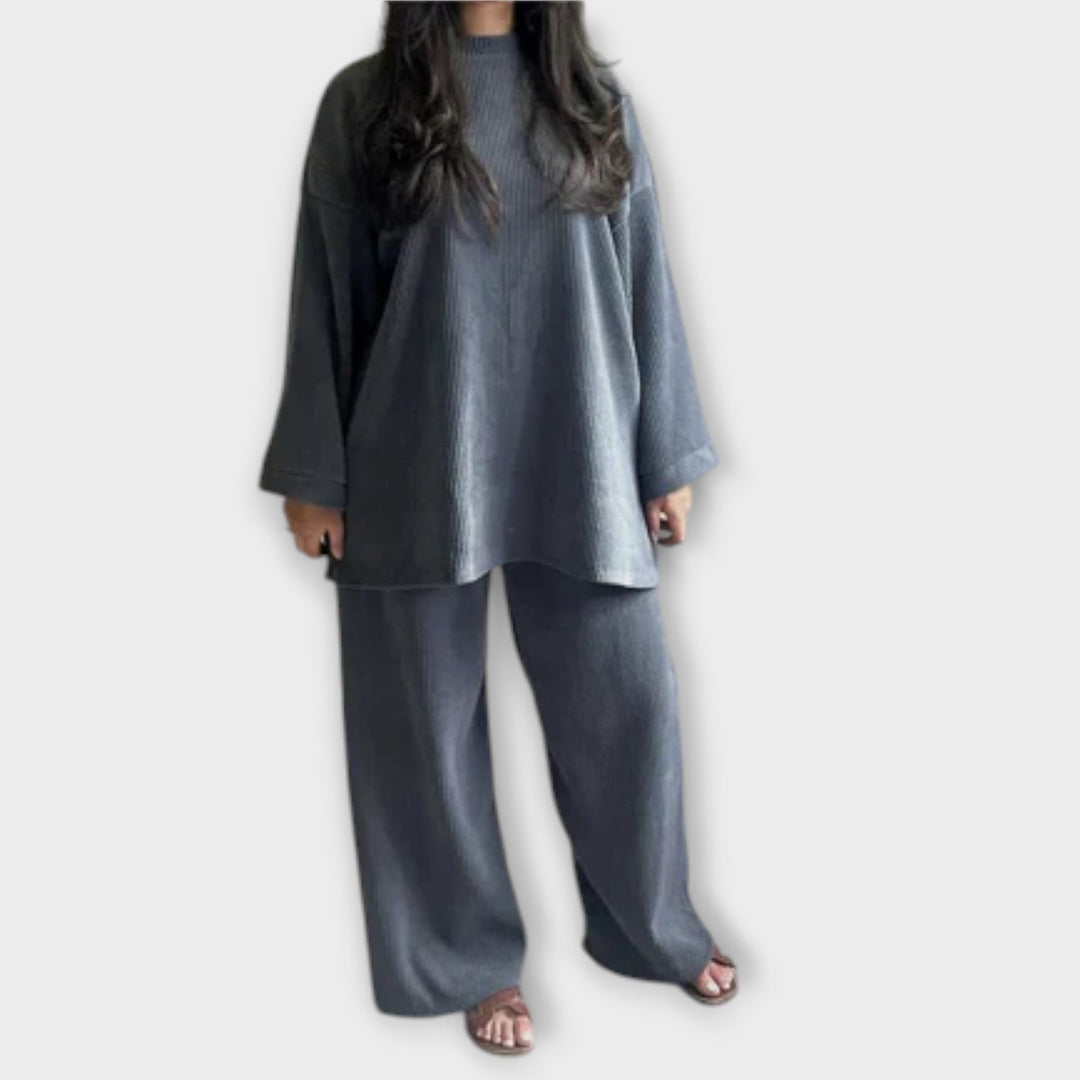 Ingrid - Oversized Sæt - Ribbet Design